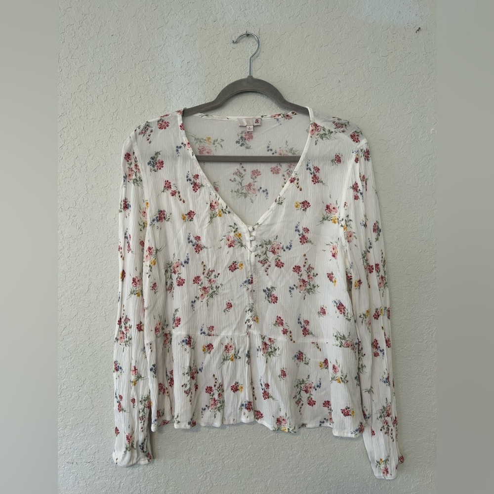 SO Floral Peplum Blouse, V-Neck Long Sleeve, White Romantic Cottagecore Shirt